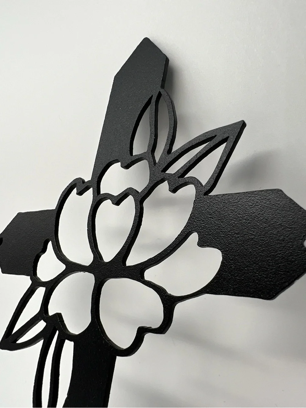Redline Steel Laser Cut Metal Wall Art Decorative Sign Black Floral Metal Cross